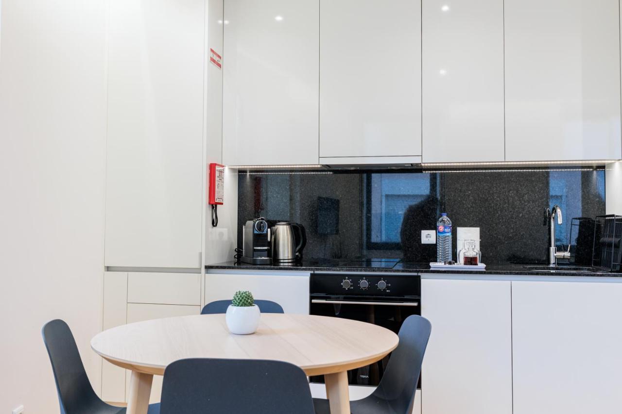 Porto Santa Maria Apartments Экстерьер фото